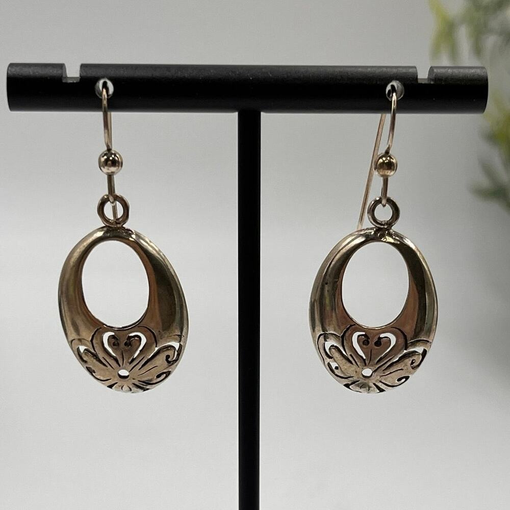 STERLING Vintage Sterling‎ Oval Shape Cut Out Floral Work Dangle Earrings